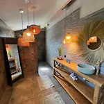 Lofts Avec Jacuzzi Privatif - Romantique - Bed & Breakfast 4*