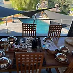 Lofts Avec Jacuzzi Privatif - Romantique - Bed & Breakfast 4*
