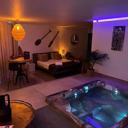 Lofts Avec Jacuzzi Privatif - Romantique - 4* Bouzigues