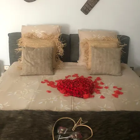 Lofts Avec Jacuzzi Privatif - Romantique - Bed & Breakfast