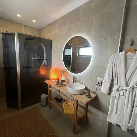 Lofts Avec Jacuzzi Privatif - Romantique - Frühstückspension Bouzigues